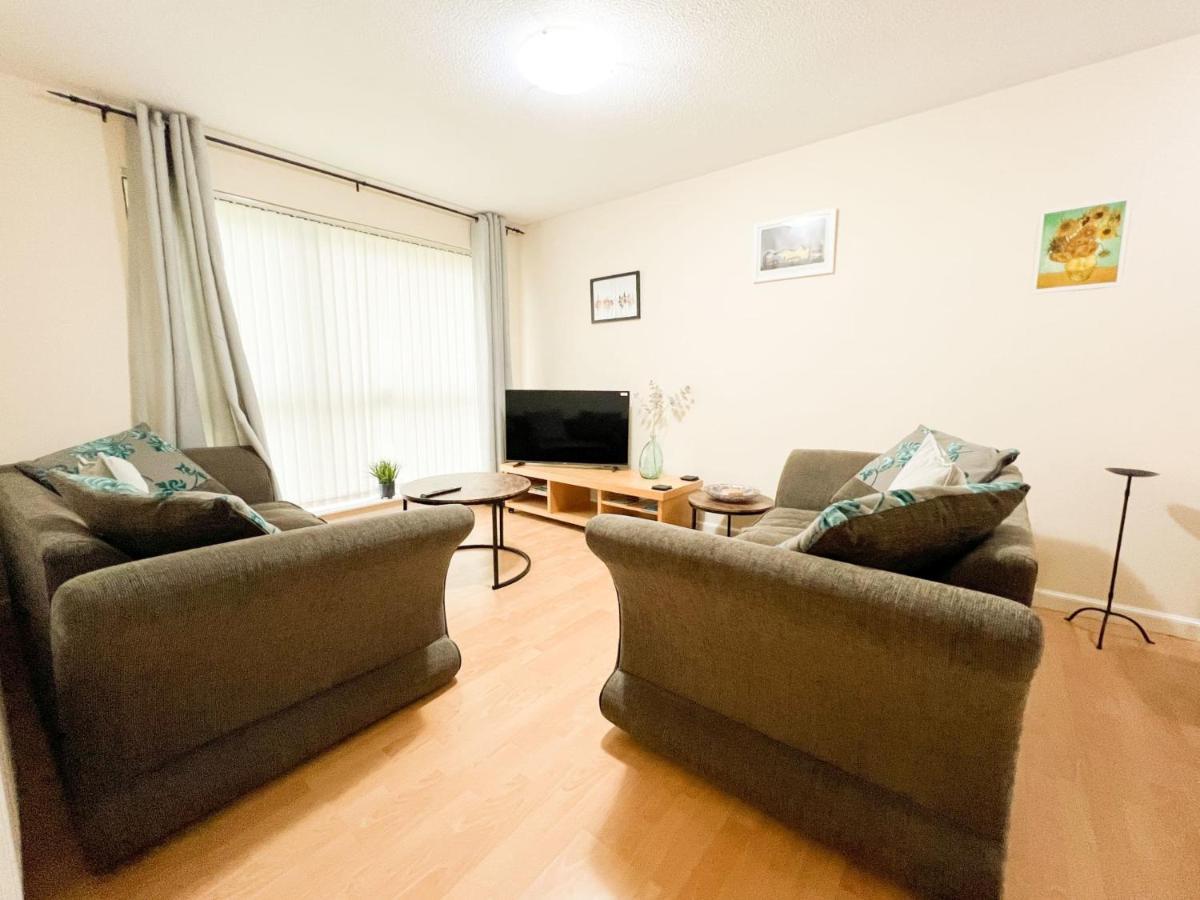 2 Bedroom - River Clyde Home - Parking Глазго Екстер'єр фото